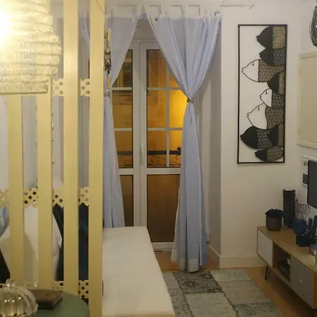 Blue Urban Alfama شقة